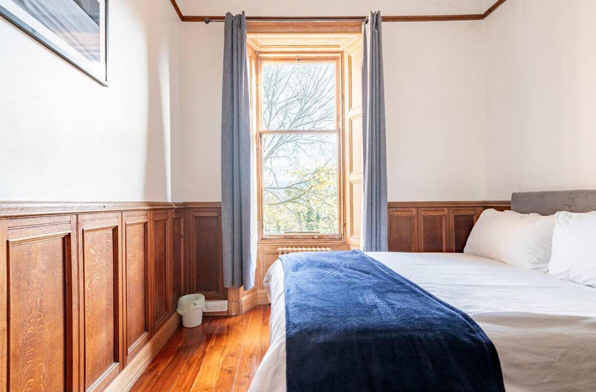 Lady Road Apartment Единбург Екстериор снимка