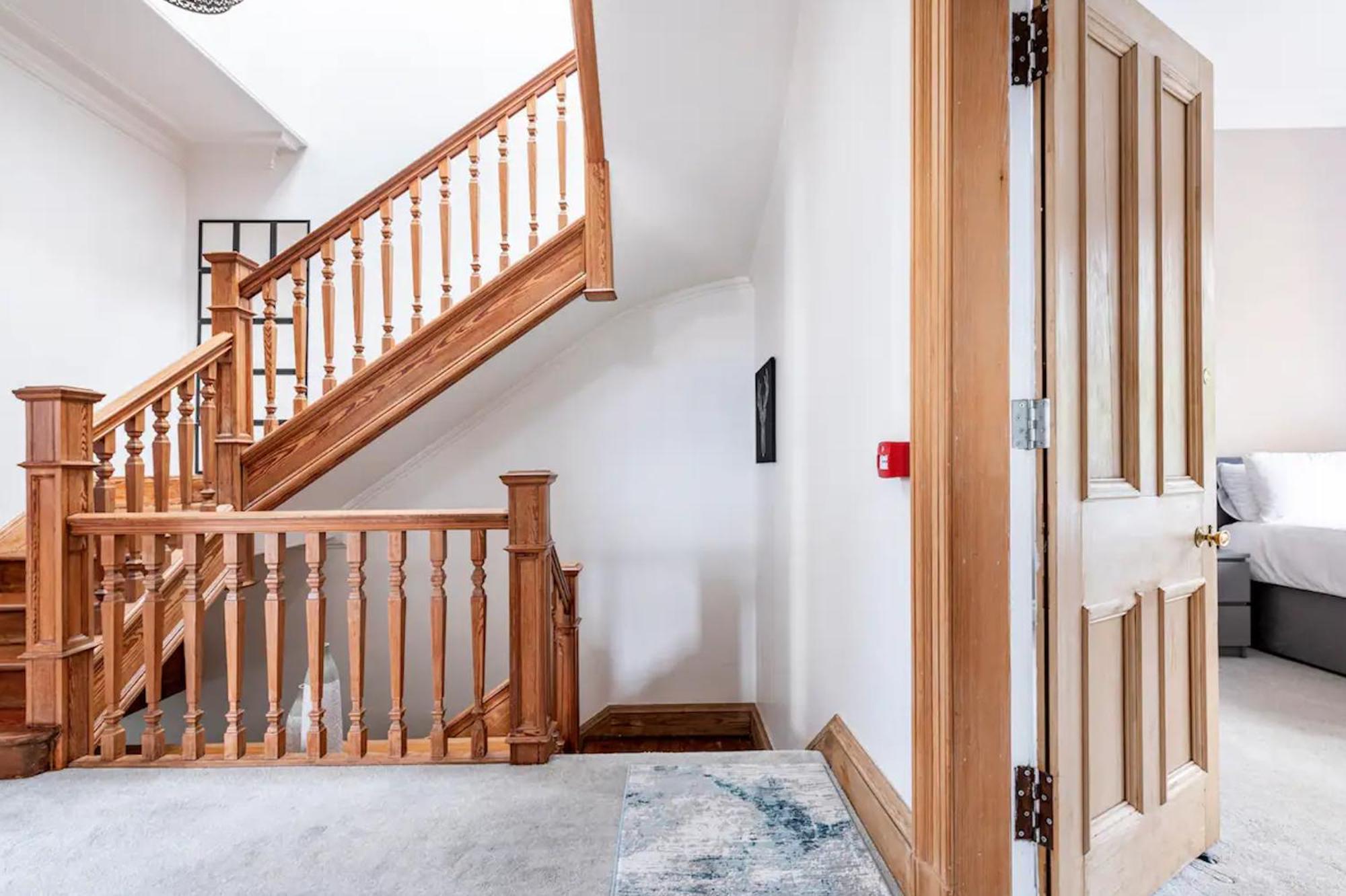Lady Road Apartment Единбург Екстериор снимка