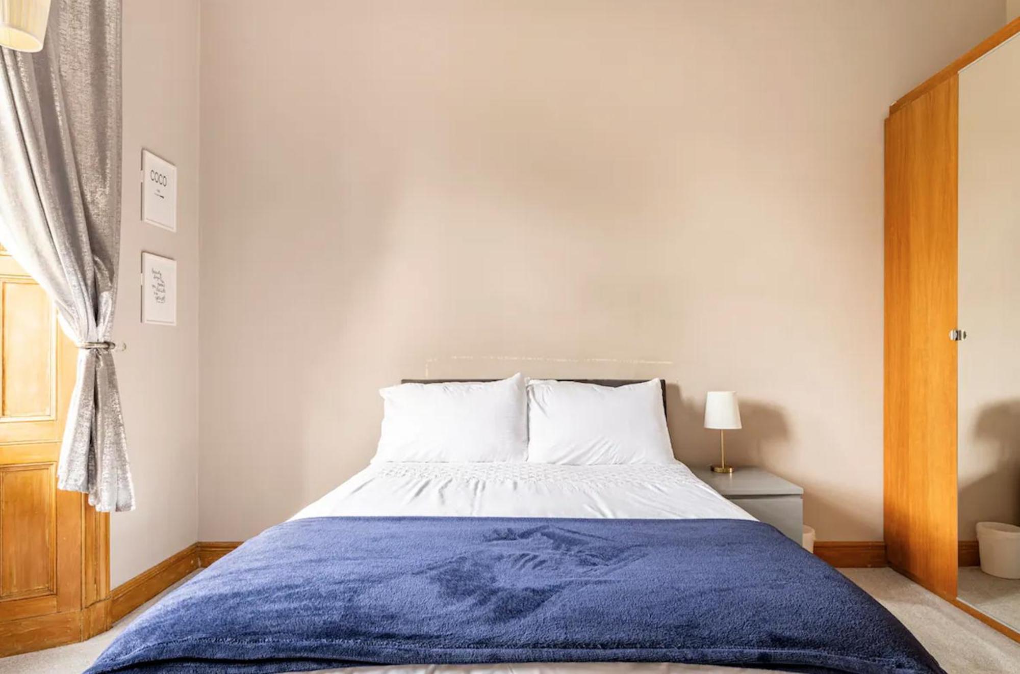 Lady Road Apartment Единбург Екстериор снимка
