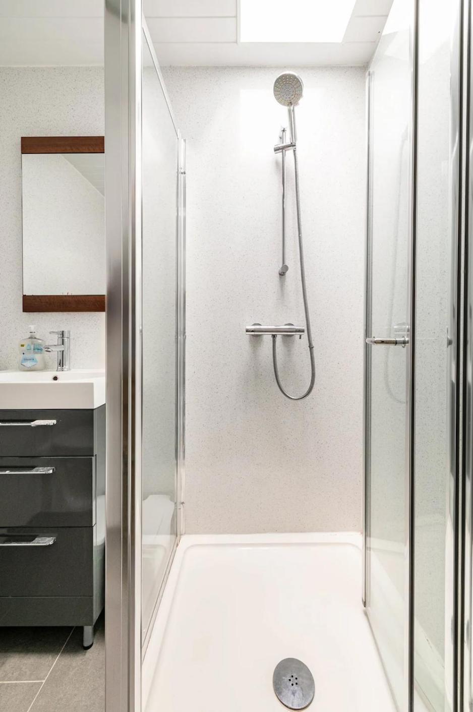 Lady Road Apartment Единбург Екстериор снимка