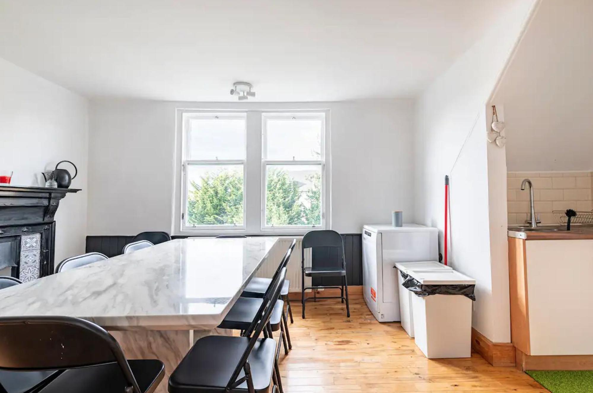 Lady Road Apartment Единбург Екстериор снимка